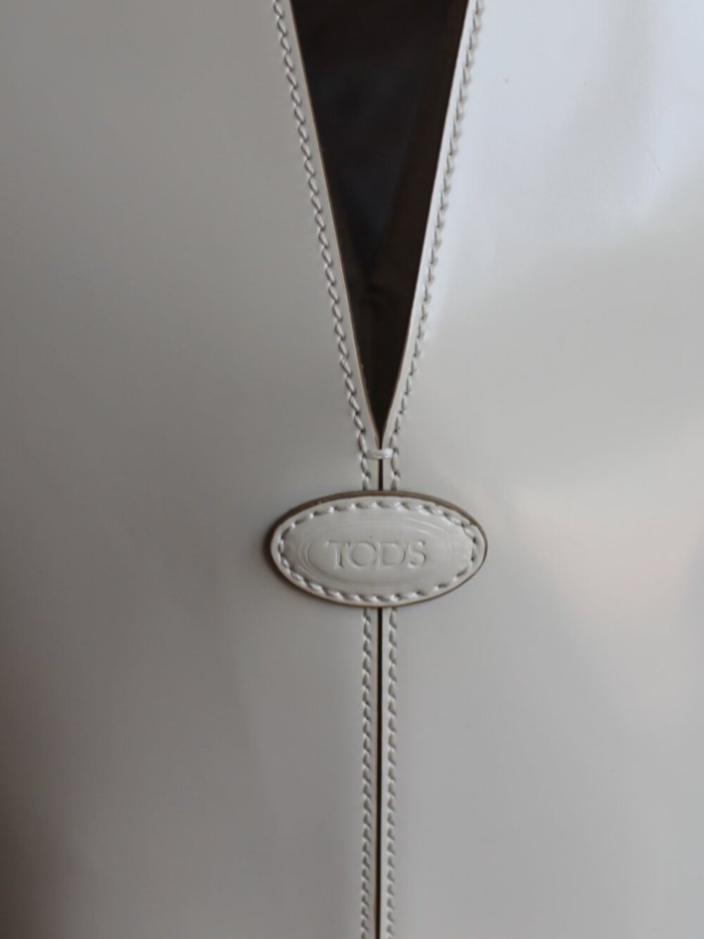 Tod's Di Bag Folio EUC Celebrity carried with tags and dust bag - Picture 5 of 17